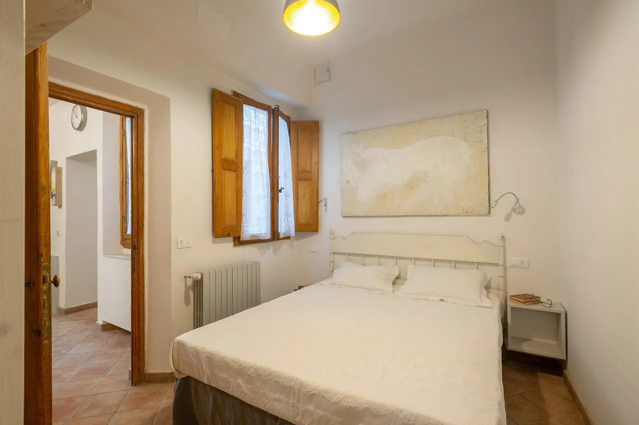 Apartments Florence - Midnight In Santa Croce 0*,  Italy