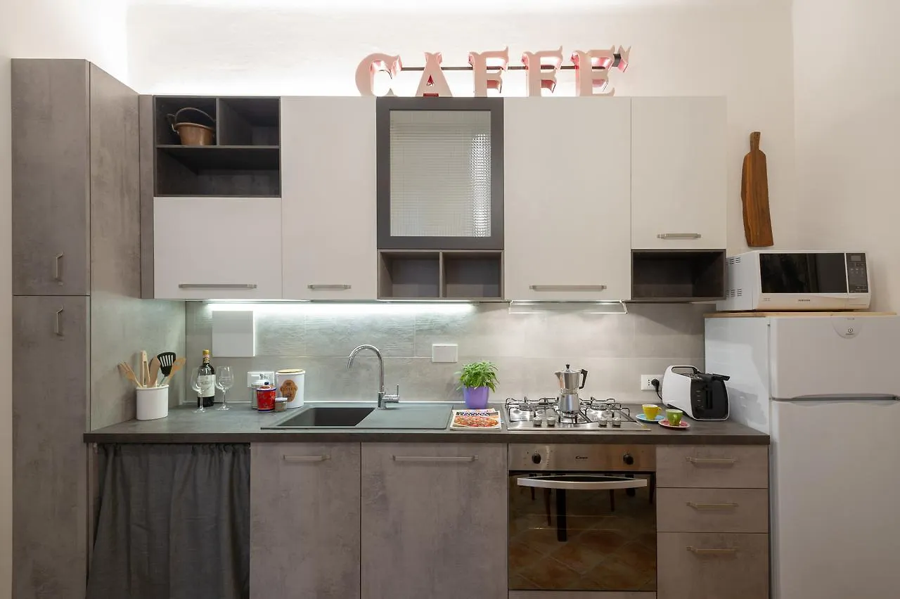Apartments Florence - Midnight In Santa Croce