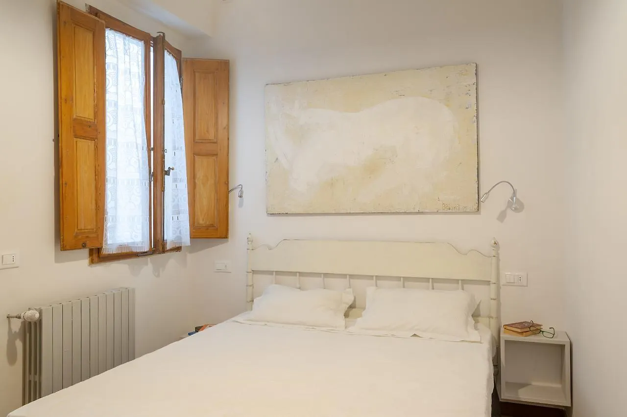 Apartments Florence - Midnight In Santa Croce