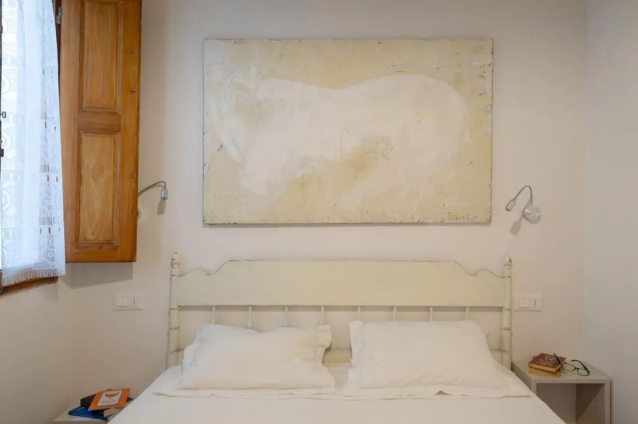 Apartments Florence - Midnight In Santa Croce
